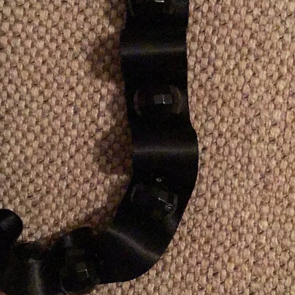 Ribbon/Bead Necklace - Picture 2 of 2